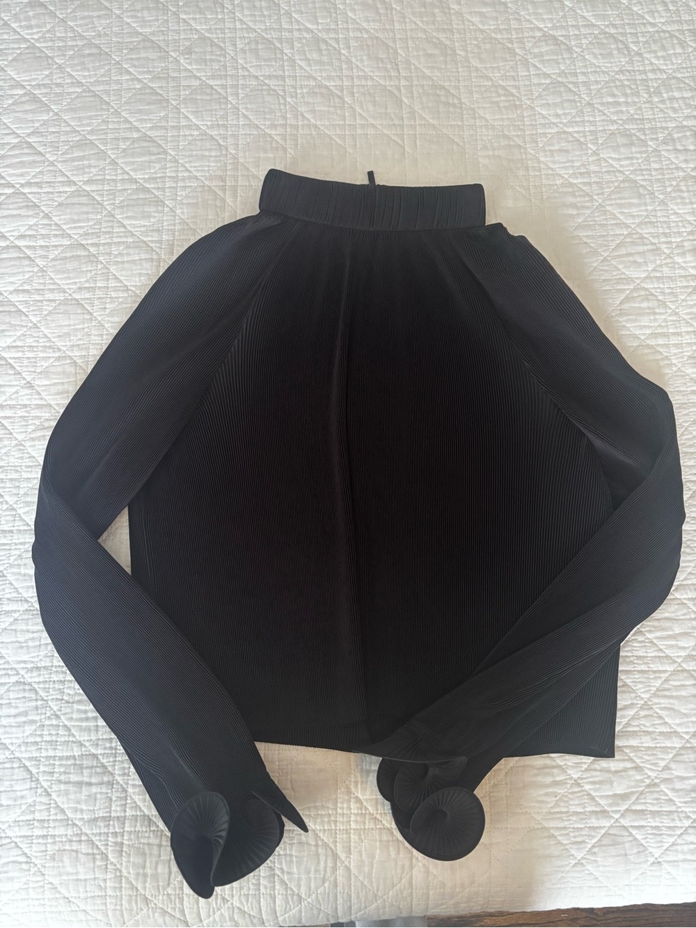 Tibi Black Pleated Long-Sleeve Shirt with Swirl Cuff - NWT